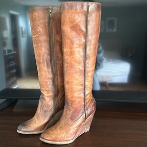 Frye women’s  tall boots 7.5 cognac